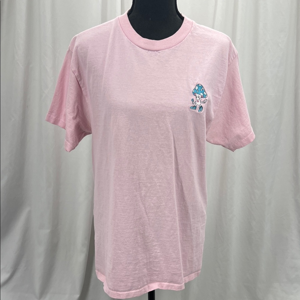 Pink Graphic T-Shirt Women’s Short Sleeve Medium Mushroom Design Whimsical